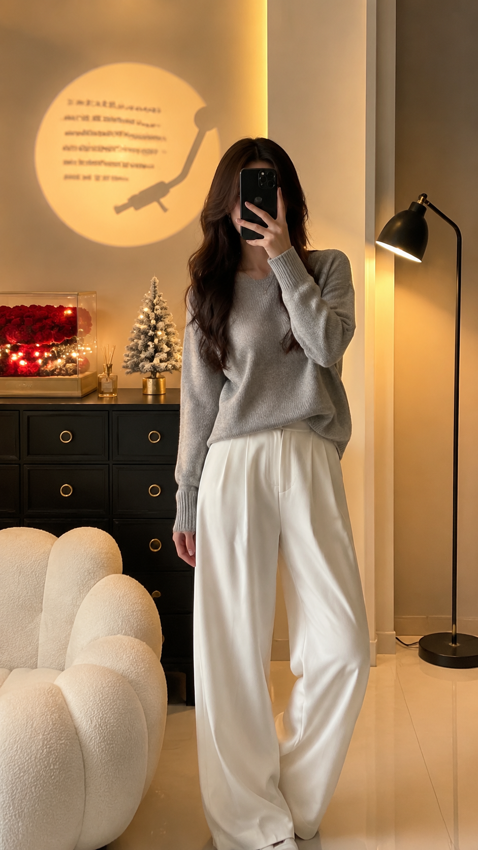 女装穿搭 GPT Image 2 提示词：居家自拍写真 AI 女装提示词