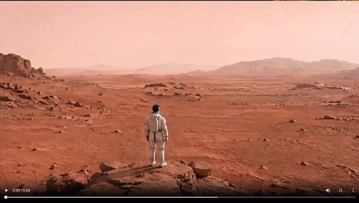 界面稿 GPT Image 2 提示词：Astronaut on a Red Desert World