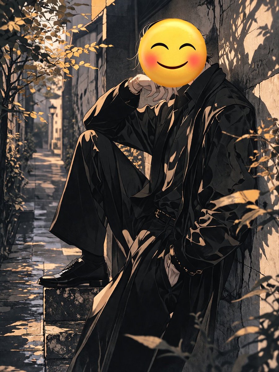 产品视觉 GPT Image 2 提示词：Figure with Emoji Head in Sunlit Alley