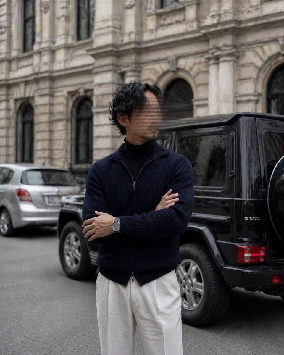 界面稿 GPT Image 2 提示词：Luxury Street Style Portrait